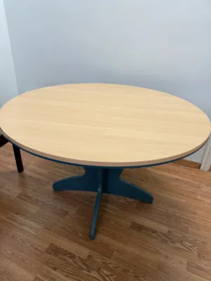 للبيع طاولة دائرية