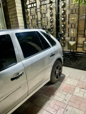 Volkswagen . Pointer . 2004 . Used2