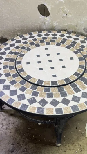 مو قد مال نار وفي نفس الشيء طاولة