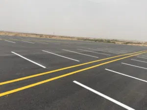 تخطيط طرق ومواقف السيارات ومحطات الوقود دهان حار وبارد ودهان بلدورات ورسومات المعاقين وترقيم المواقف