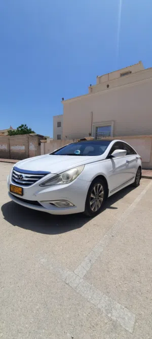 Used Hyundai Sonata in Dhofar