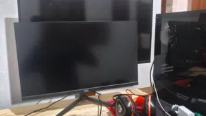 شاشة 2k  بسعر حررقق