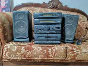 جهاز رياضة ( ركض) طاولة سفرة +8 كراسي + استيريو Sharp اصلي