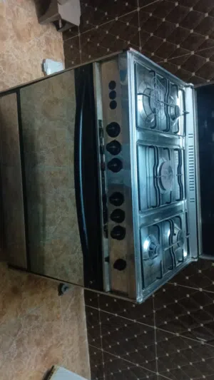 غاز حجم 90 سم للبيع المستعجل جدا فقط 80