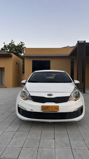 Used Kia Rio in Al Dakhiliya