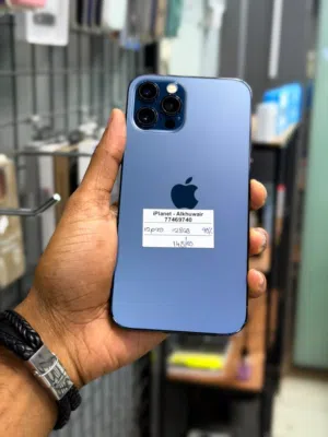 iPhone 12 Pro 128 GB Fine and smooth performance device