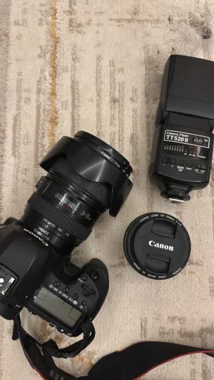 عدسات تصوير ef