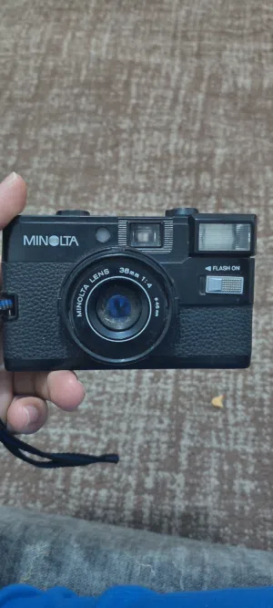 لعشاق الانتيكا كاميرا فيلم انتيكا ياباني اصلي شغاله فحص باذن الله