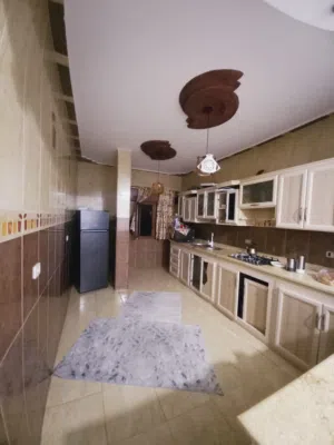 130 m2 3 Bedrooms Apartments for Rent in Tripoli Fashloum