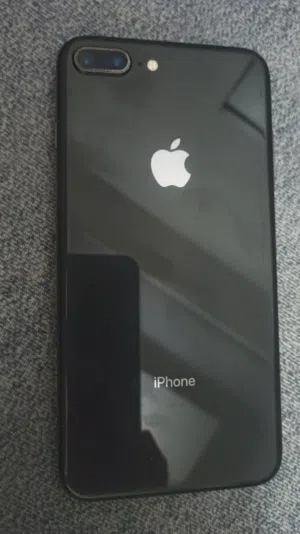 Apple iPhone 8 Plus 64 GB in Tripoli