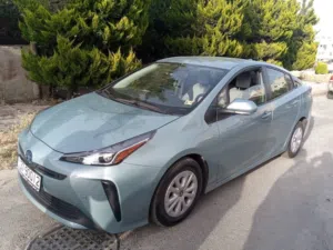 تويوتا بريوس 2021 فحص ليثيوم