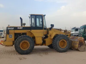 للبيع تراكتور حجم 960f