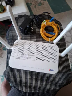 جهاز برود باند للانترنت وجهاز رسيفر انتر نت نوع اسكوربين  ونوع x96 مميزه جدا واشتراك 8 دينار سنوي