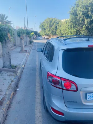 Used Hyundai Santa Fe in Tripoli