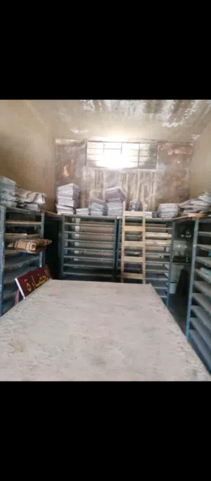 محل حجر صناعي للبيع