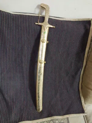 ســـــــــيف عربي ســــــــعودي تراثي قديم  للعرضات و المناسبات الوطنية