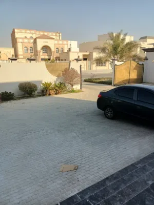 للايجار شقة غرفه وصاله بفيلا بمدينه محمد بن زايد