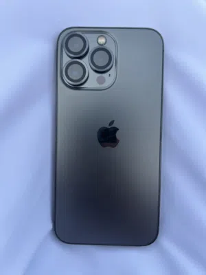 Apple iPhone 13 Pro 256 GB in Al Sharqiya