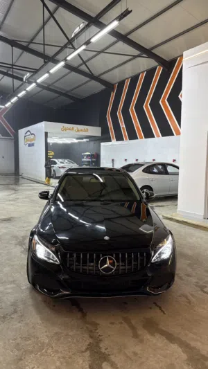 مرسيدس C300