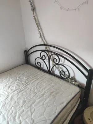 سريرمع مرتبه طبيه