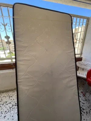 فراش فردي طبي تركي( يوجد منها قطعتين)