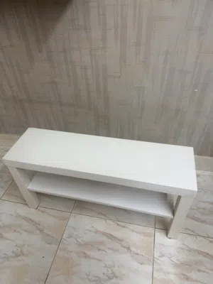 طاوله مفيده ل كذا شي ومستعمله اسبوعين بس