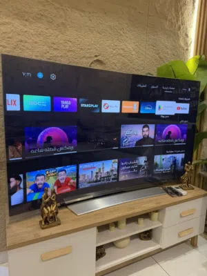 للبيع تلفزيون  نظيف وعليه حمايه الشاشة