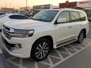 Used Toyota Land Cruiser in Sharjah