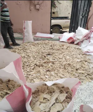 خبز ناشف نظيف للبيع