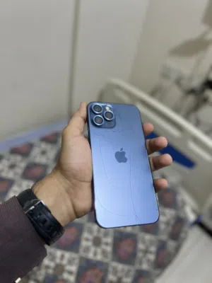 ايفون 12 برو ماكس