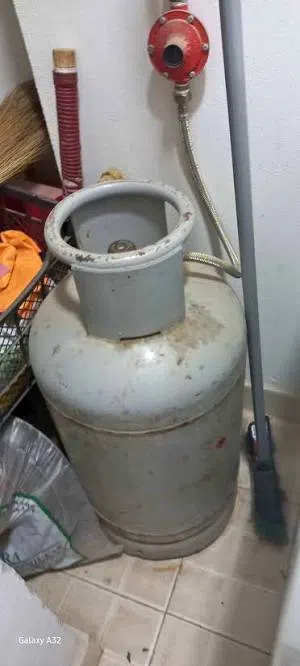 gas cylinder