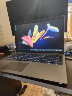 Dell precision 3571 لابتوب