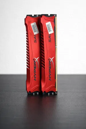 قطعتين رام كل حبة 4gb ddr3