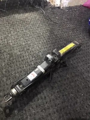 جاك + مكنسه Jacks + Vacuum Cleaners