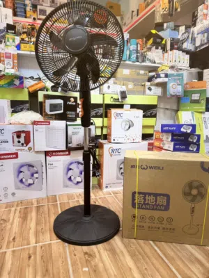 مروحة طويل ب ثلاث سرعات وتحكم في الطول
