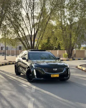 الوحيدة و النادرة في السوق CADILLAC CT5 PREMIUM LUXURY