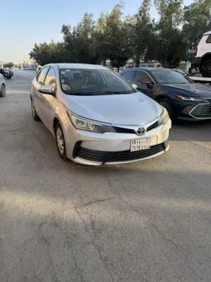 كورولا 2018 للبيع