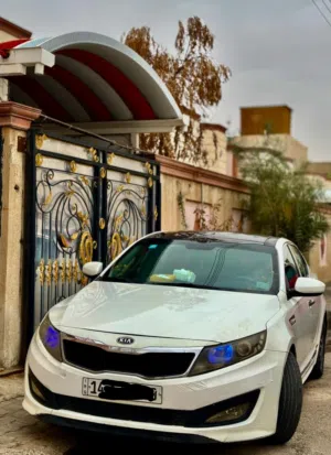 السلام عليكم سياره للبيع نوع K5موديل 2012