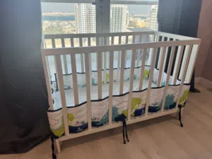 سرير درافين من جونيورز مع مرتبه نظيفه استعمال نظيف 3 ارتفاعات