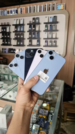 ايفونات 14 عادي بـ 260$ فقط