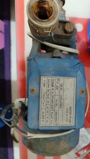 للبيع طلمبة مياه نصف حصان (0.5 HP)