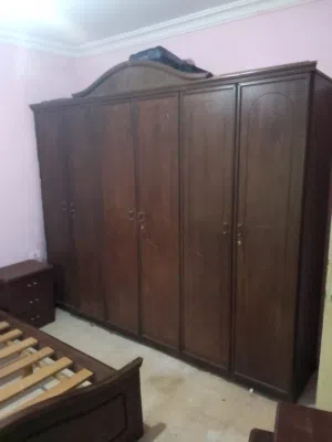 غرفه نوم خشب لاتيه بحاله ممتازه للبيع بسعر 130 الموقع الاذاعه والتلفزيون دوار الجمرك