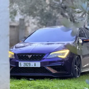 ‏سيات ‏.‏ ليون ‏.‏ أسبوعي‏4