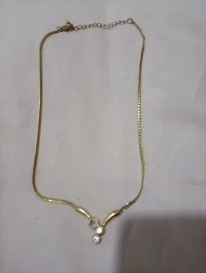 (سلسلة ذهبية) ب 50 جنيه فقط