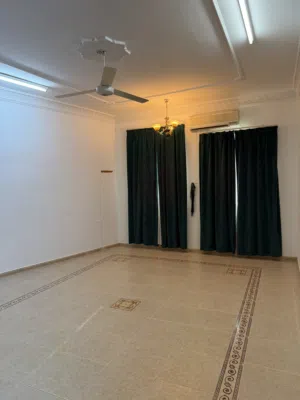 172 m2 5 Bedrooms Townhouse for Sale in Al Dakhiliya Nizwa