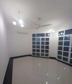 فيلا للايجار في مسقط مرتفعات الانصب  Villa for rent in Muscat, Al Ansab Heights, all bills include