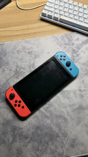 Nintendo Switch Nintendo for sale in Al Dakhiliya