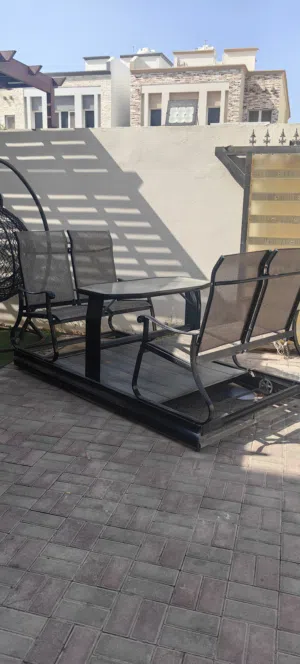 طاولة طعام حدائق متحركه