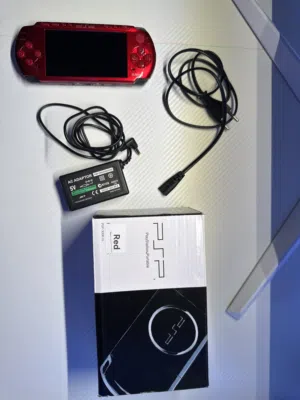 PSP 3006 Red – Excellent Condition Box Charger SD Card 51 Games Included