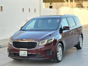 Used Kia Sedona in Tripoli